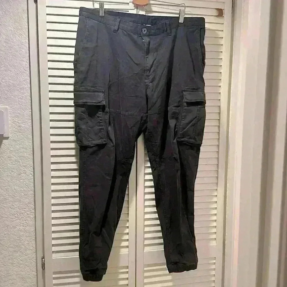 H&M Other - Men Pants in Navy